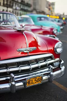 Images Dated 1st February 2013: Classic American Car, Havana, Cuba