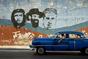 Images Dated 29th March 2021: Classic American Car, Havana, Cuba