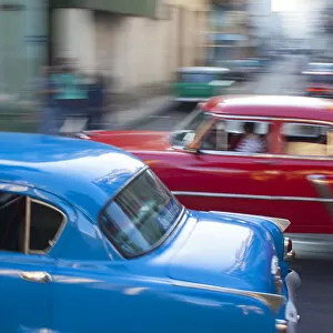 Blurred Motion Gallery: Classic American Cars, Havana, Cuba