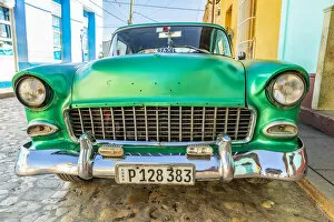 Images Dated 29th May 2020: A classic car parked in a street in Trinidad, Sancti Spiritus, Cuba