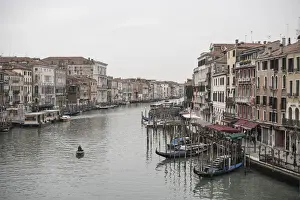 Ancient Building Prints: Classic view of the Canal Grande from the Ponte di Rialto during a gloomy winter day