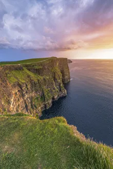Cliffs of Moher (Aillte an Mhothair), Doolin, County Clare, Munster province, Ireland