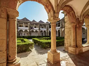 Images Dated 7th March 2019: Cloister of Monastery of Nossa Senhora da Assuncao, Faro, Algarve, Portugal