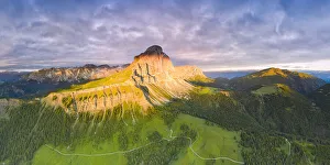 Odle Prints: Cloudy sky at sunrise over Sass De Putia and Odle di Eores, Passo Delle Erbe (Wurzjoch)