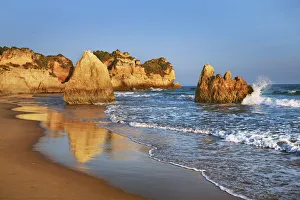 Coast impression Praia dos Tres Irmaos - Portugal, Algarve, Alvor, Praia dos Tres Irmaos
