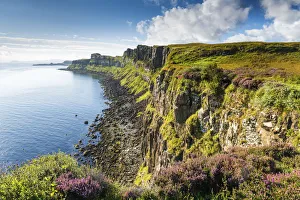 Highland Region Prints: Coastline near Ellishader, Isle of Skye, Highland Region, Scotland