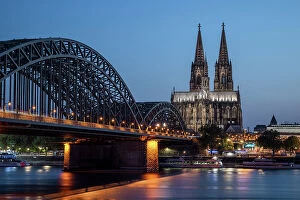 Images Dated 20th July 2023: Cologne Cathedral and Hohenzollern Bridge at dusk, Cologne, North Rhine-Westphalia, Germany