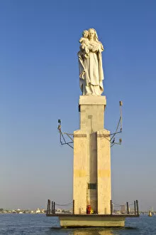 Images Dated 15th March 2010: Colombia, Bolivar, Cartagena De Indias, Statue in Bahia de Cartagena