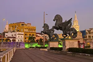 Colombia, Bolivar, Cartagena De Indias, Plaza de la Paz, Los Pegasos statue, Porta