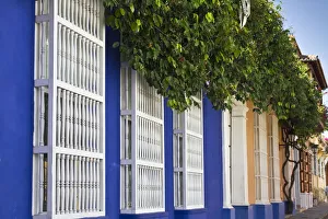 Colombia, Bolivar, Cartagena De Indias, Old walled city, Windows of colonial house