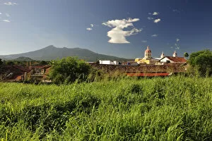 Images Dated 2nd May 2012: Colonial City of Granada, Nicaragua, Central America