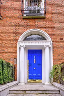 Leinster Prints: The colourful Georgian Doors of Dublin are the most important historical architectural hallmark of this city