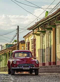 Images Dated 16th January 2020: Colourful street of Trinidad, Sancti Spiritus Province, Cuba
