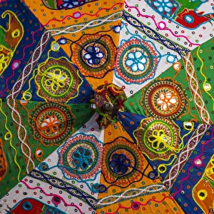 Images Dated 1st December 2017: Colourful umbrella, Udaipur, Rajasthan, India