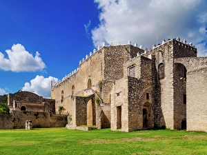 San Antonio Prints: Convent of San Antonio de Padua, Izamal, Yucatan State, Mexico