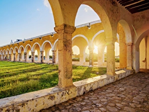 San Antonio Prints: Convent of San Antonio de Padua at sunset, Izamal, Yucatan State, Mexico
