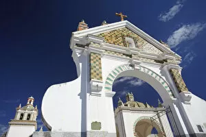 Images Dated 14th November 2012: Copacabana Cathedral, Copacabana, Lake Titicaca, Bolivia