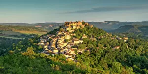 Images Dated 1st July 2022: Cordes-sur-Ciel, Tarn, Occitanie, France