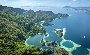Lagoons Prints: Coron Island, Calamian Islands, Palawan, Philippines