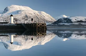 Images Dated 23rd November 2009: Corpach Lighthouse on Loch Eil with Ben Nevis and Fort William in the background