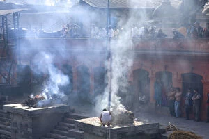 Images Dated 3rd October 2008: Corpses waiting to be cremated Pashupatinath, Kathmandu, Nepal