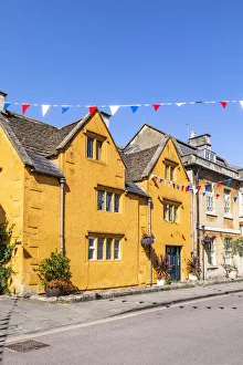 Images Dated 3rd February 2022: Corsham, Wiltshire, England, United Kingdom
