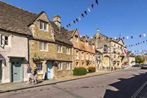Images Dated 3rd February 2022: Corsham, Wiltshire, England, United Kingdom