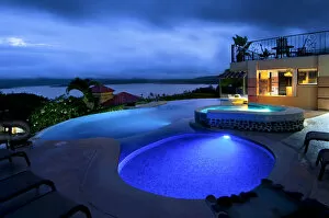 Images Dated 7th September 2011: Costa Rica, El Castillo, Mountain Lodge, Lake Arenal, Swimming Pool