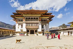 Images Dated 27th May 2020: The courtyard of Gangteng Monastery, Phobjikha Valley, Bhutan