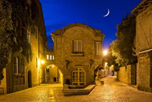 Images Dated 30th July 2018: Crescent Moon over Carcassonne, Occitanie, France
