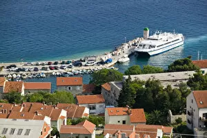 Images Dated 4th March 2008: Croatia, Central Dalmatia, Brac Island, Bol, Town & island ferry