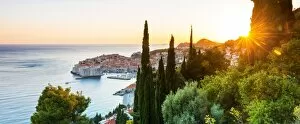 Images Dated 11th May 2015: Croatia, Dalmatia, Dubrovnik, Old town, view of the old town at sunset