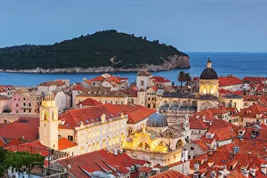 Former Yugoslavia Collection: Croatia, Dubrovnik, Old town at dusk