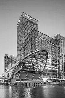 Crossrail station, Canary Wharf, Docklands, London, England, UK