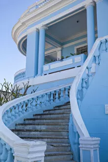 Images Dated 30th June 2014: Cuba, Cienfuegos, The Malecon linking the city center to Punta Gorda, Blue mansion