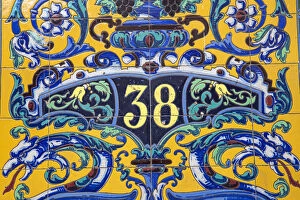 Republic Gallery: Cuba, Havana, Habana Vieja - Old Havana, Colourful tiles on house