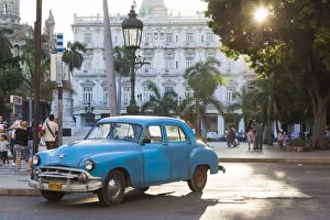 Automobile Gallery: Cuba, Havana, Havana Vieja, detail of 1950s-era US car