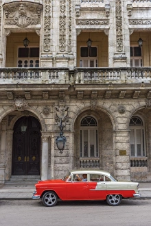 Cuba, Havana, La Habana Vieja, Prado or Paseo de Marti