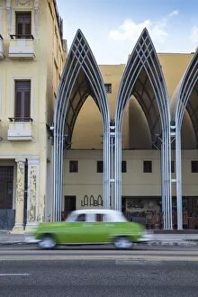Republic Gallery: Cuba, Havana, The Malecon, Classic America car