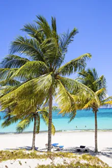 Images Dated 12th July 2016: Cuba, Holguin Province, Playa Esmeralda