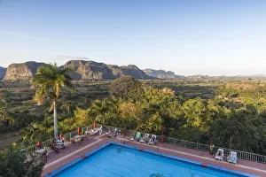 Cuba, Pinar del Raio Province, Vinales, View over Hotel Horizontes Los Jazmines swimming