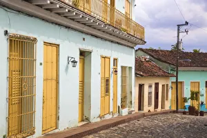 Images Dated 12th July 2016: Cuba, Sancti Spiritus, Sancti Spiritus, Colonial houses on Calle Llano