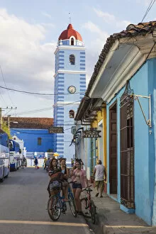 Images Dated 12th July 2016: Cuba, Sancti Spiritus, Sancti Spiritus, Iglesia Parroquial Mayor del Espiritu Santo