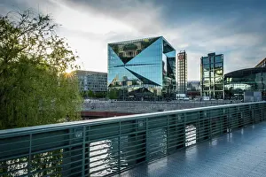 Hauptbahnhof Prints: Cube Berlin & Hauptbahnhof (central railway station), Berlin, Germany