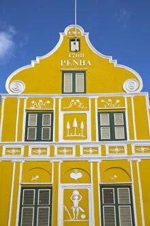 Images Dated 22nd August 2016: Curacao, Willemstad, Punda, The Penha building - a former merchants house built in 1708