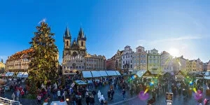 Images Dated 7th December 2018: Czech Republic, Prague, Old Town, Stare Mesto, Old Town Square, Staromestske