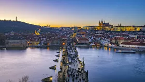 Images Dated 29th November 2018: Czech Republic, Prague, Old Town, Stare Mesto, Charles Bridge, Karluv Most and Mala