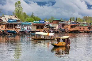 Navigation Prints: Dal lake, Srinagar, Kashmir, India