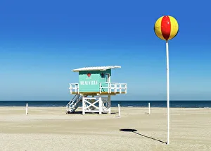 Plage Prints: DEAUVILLE, Cote Fleurie, Calvados Normany, France