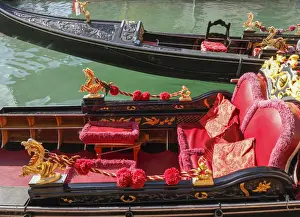 Decorative Gondola, Venice, Veneto, Italia, Europe